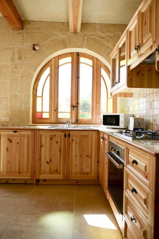 Mill House Villa Għarb Szoba fotó