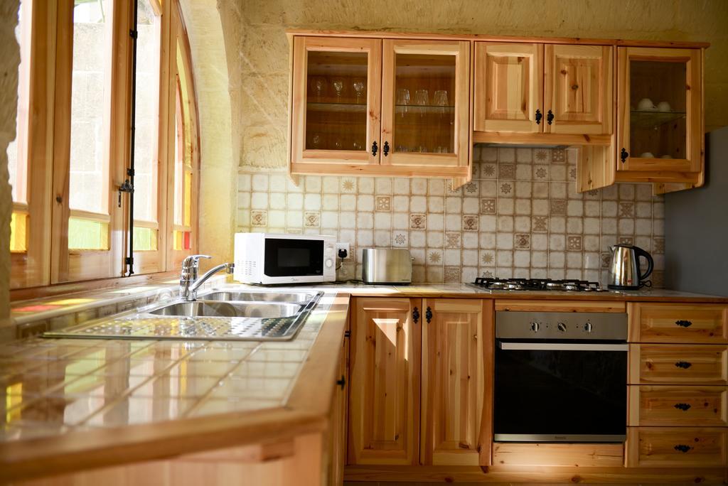 Mill House Villa Għarb Szoba fotó